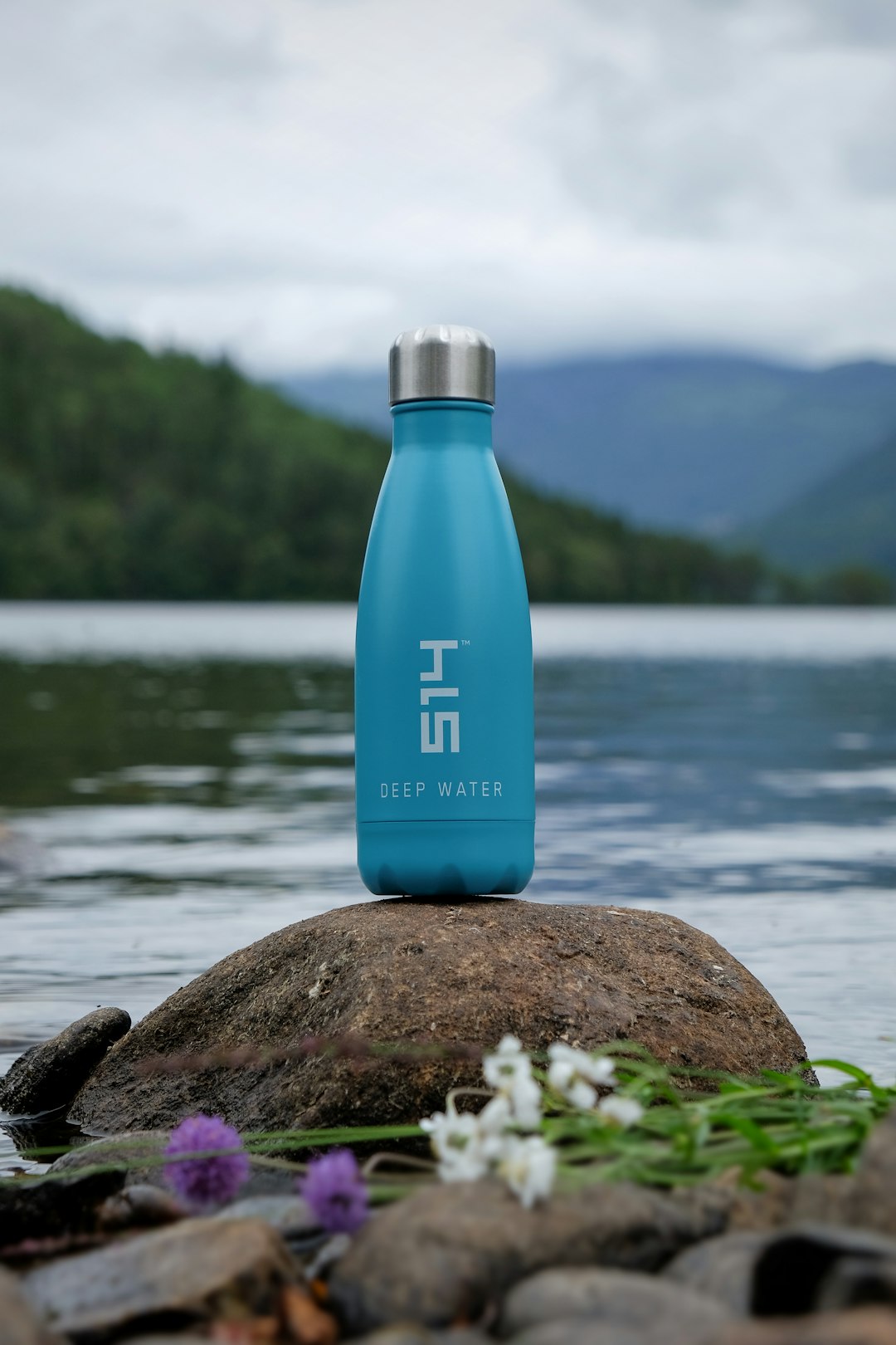 Blue Thermo bottle by the deepest lake in Europe - 514 meters deep.